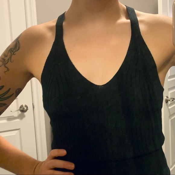 Love Tree ribbed v neck tank. NWT. Size small. - Picture 5 of 5